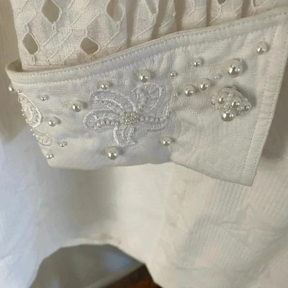 Vintage EREZ Cotton White Blazer Eyelet Long Sleeves Pearl Details Large EUC - Picture 9 of 13